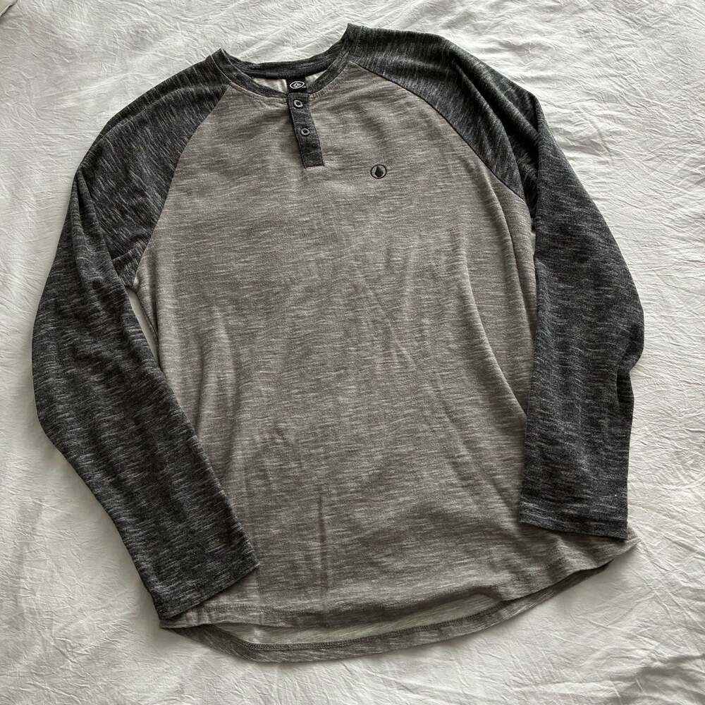 Volcom Long Sleeve Henley Shirt – Size Large